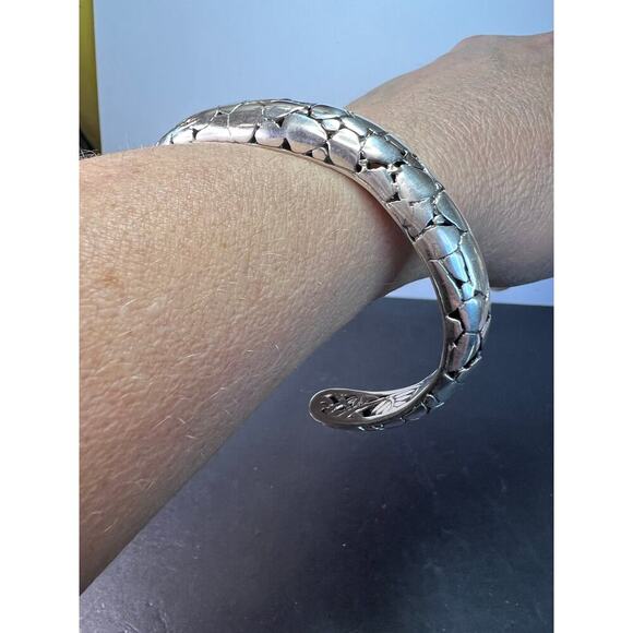 New Bali sterling silver cuff bracelet - Picture 6 of 12